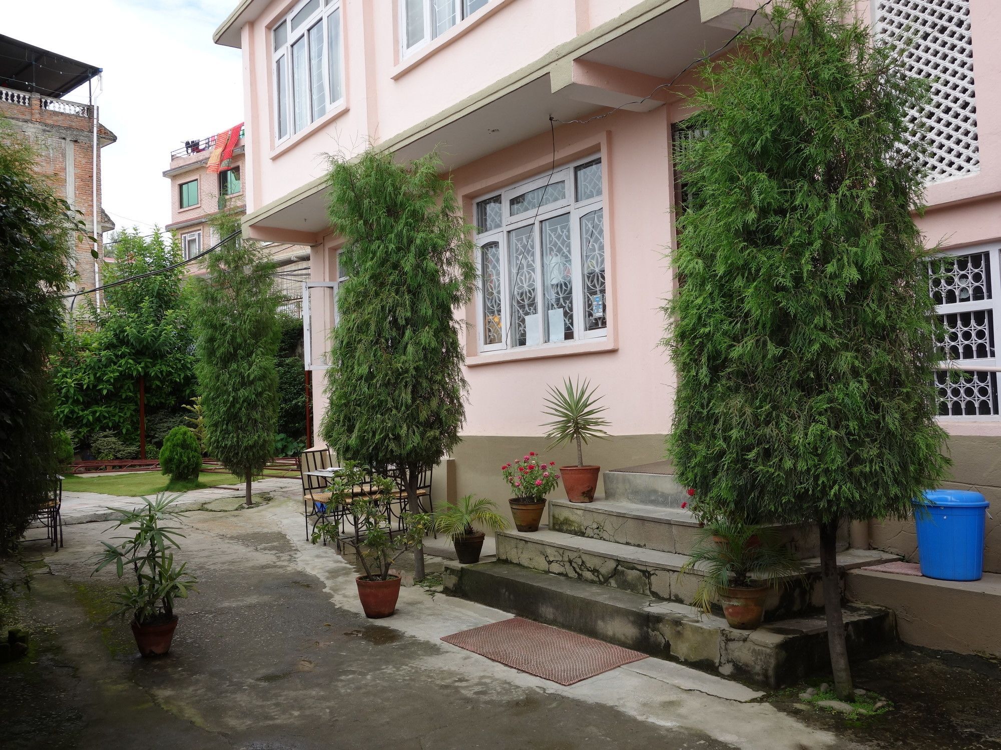 Bodhi Guest House Baudhatinchule Екстериор снимка